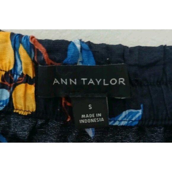 Ann Taylor Pull On Midi Skirt - Picture 5 of 9